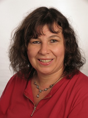 Evelyn Rusdea